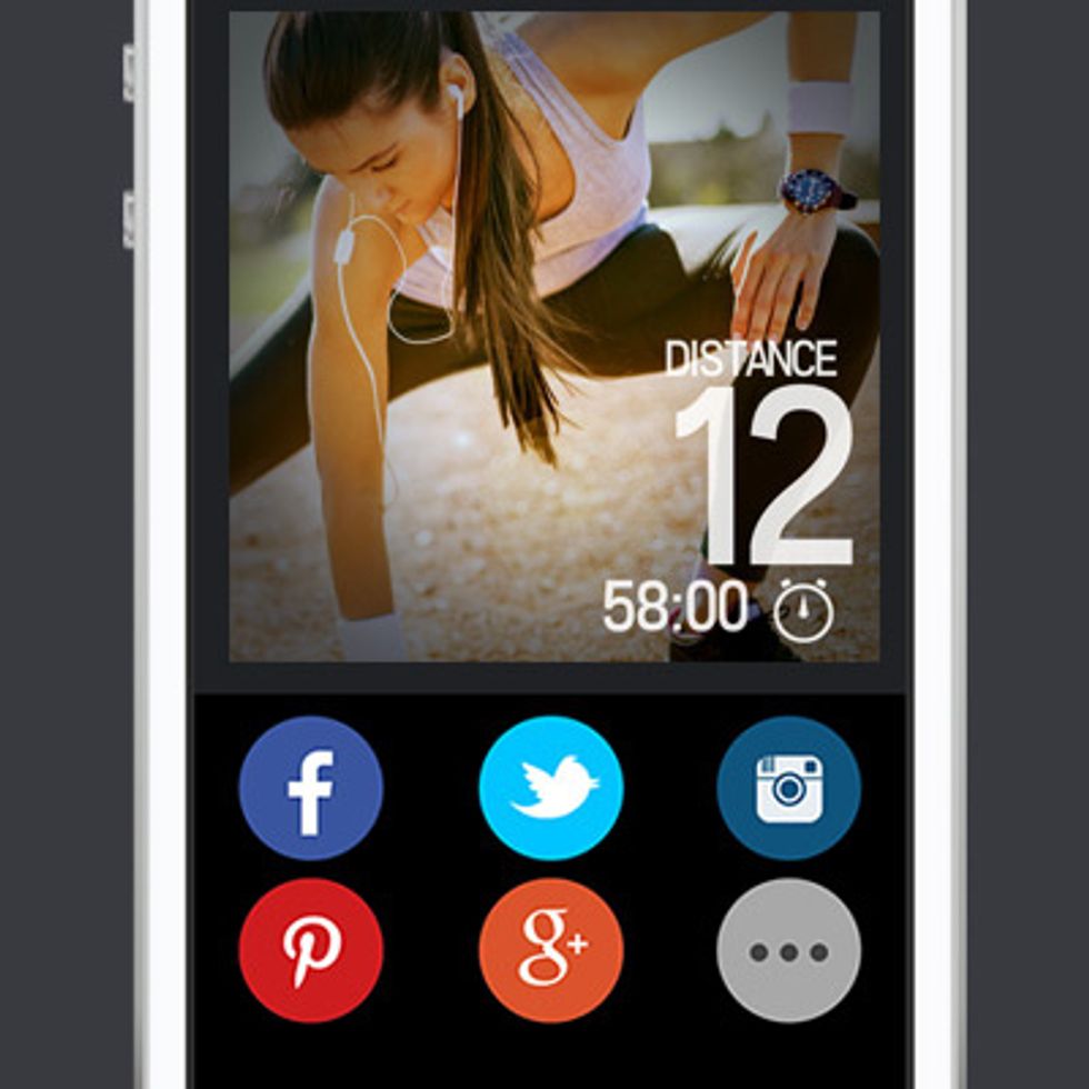 FitCamera makes it easy to share the finished shot with your social networks.