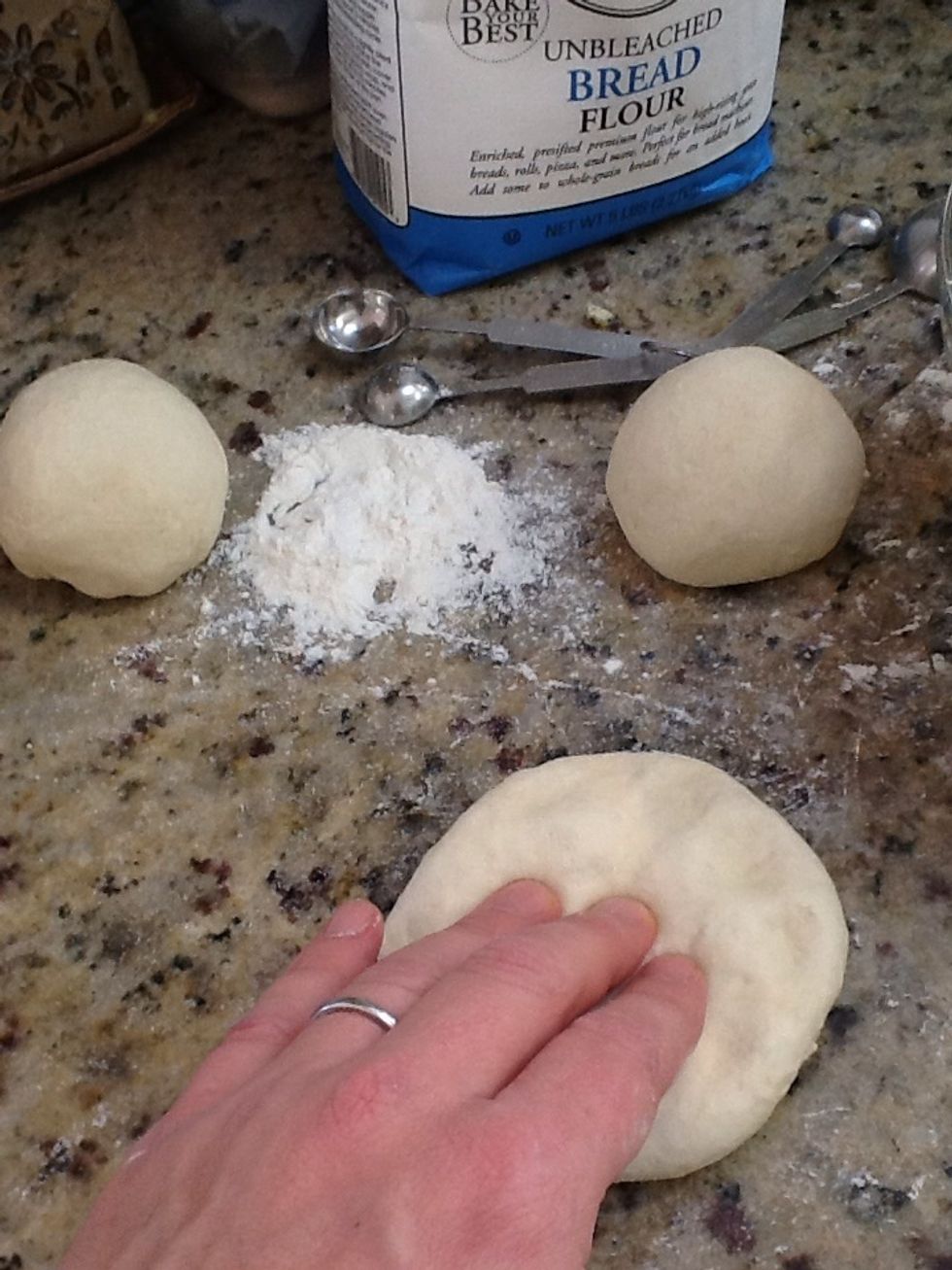 Flatten the balls with your fingers