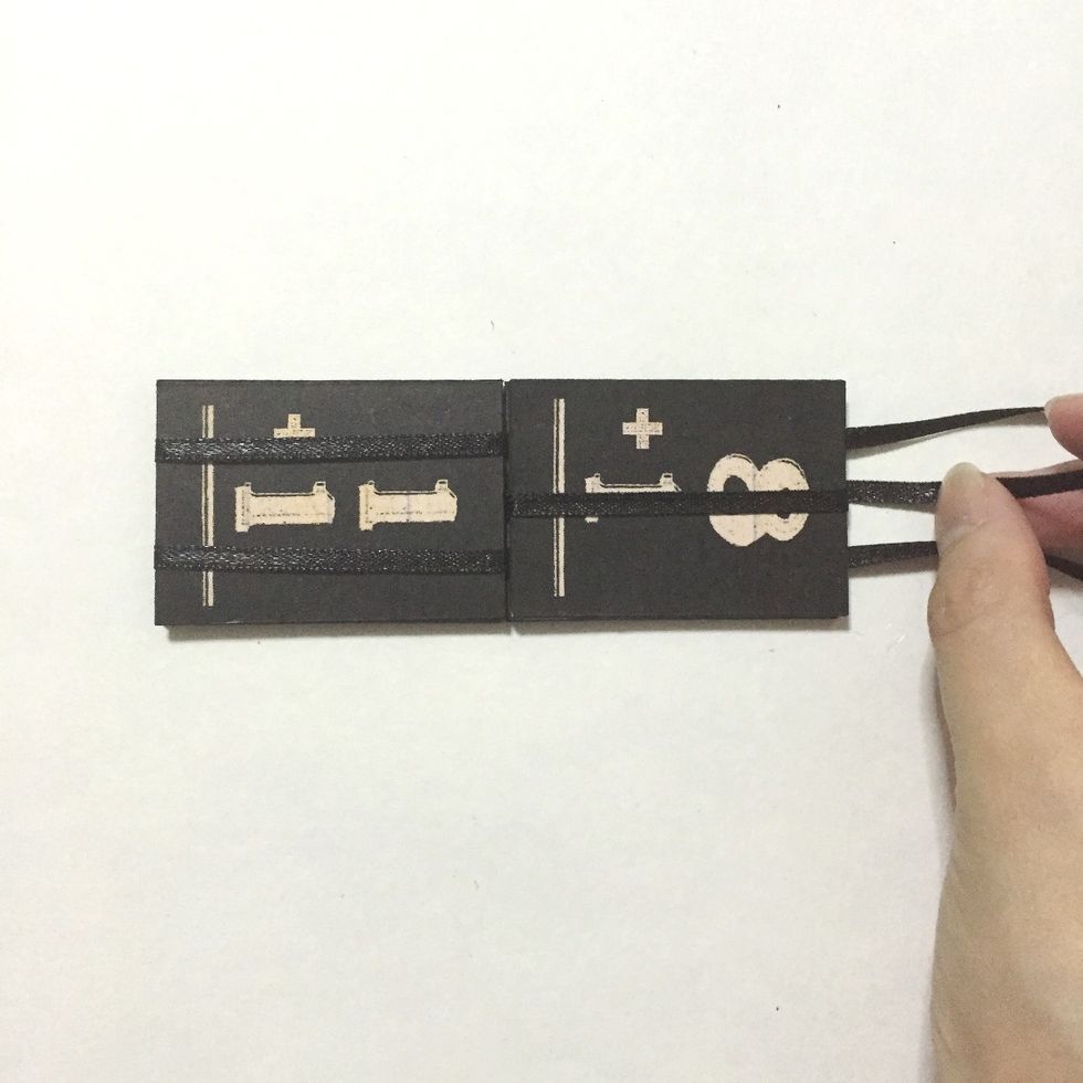 Flip over the 4th number block and glue onto the 3rd number block as shown... Pull the center ribbon to tighten when necessary...