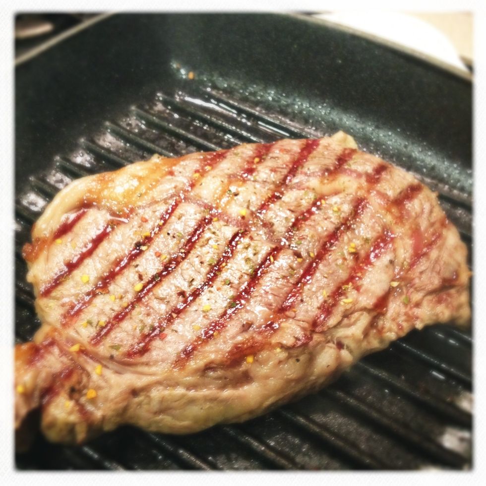 flip the steak to other side, grill for another 2-3 mins (i.e. 3/4 inch thick steak, 2 mins each side for medium rare, 3 mins for medium).  grind some steakhouse seasoning or black pepper as you like