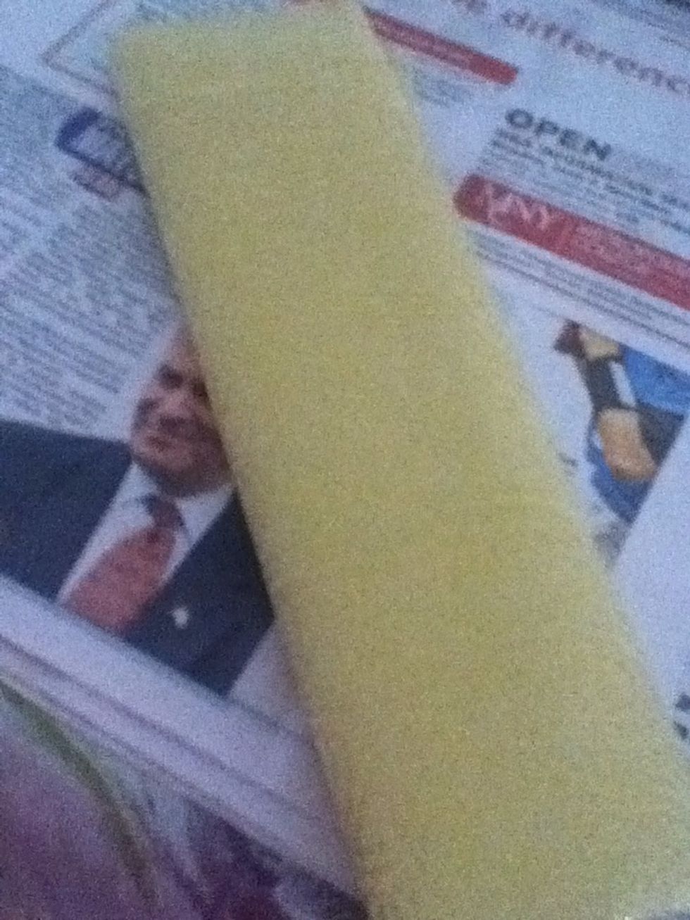 Fold it 2 times in half .