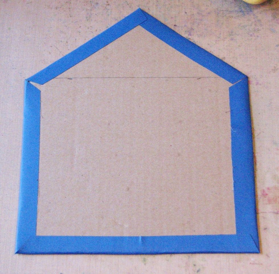 Fold the flaps over to secure.
