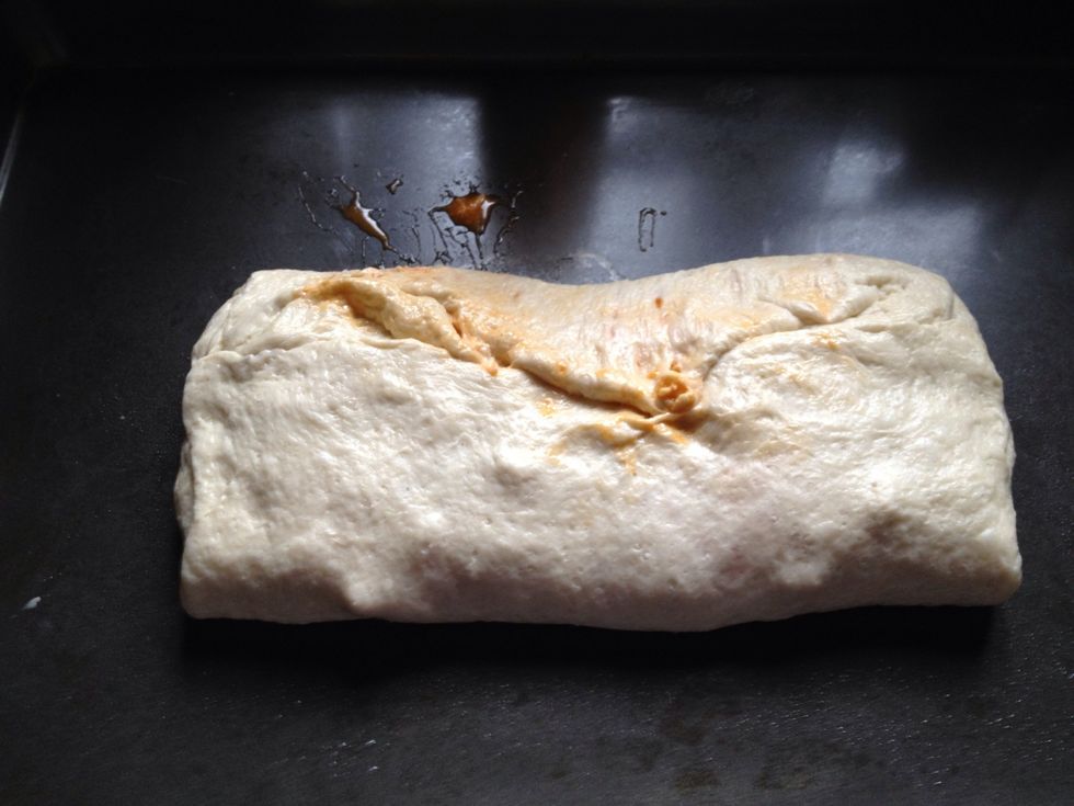 Fold the sides over and pinch the seams closed.