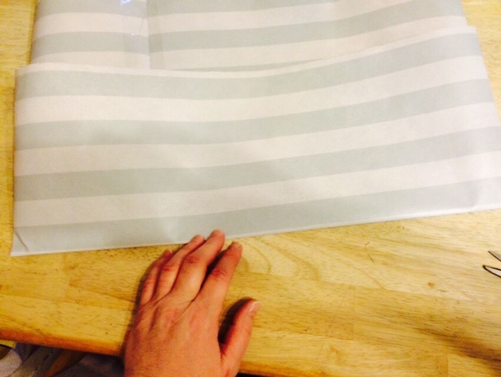 Fold up on your mark.
