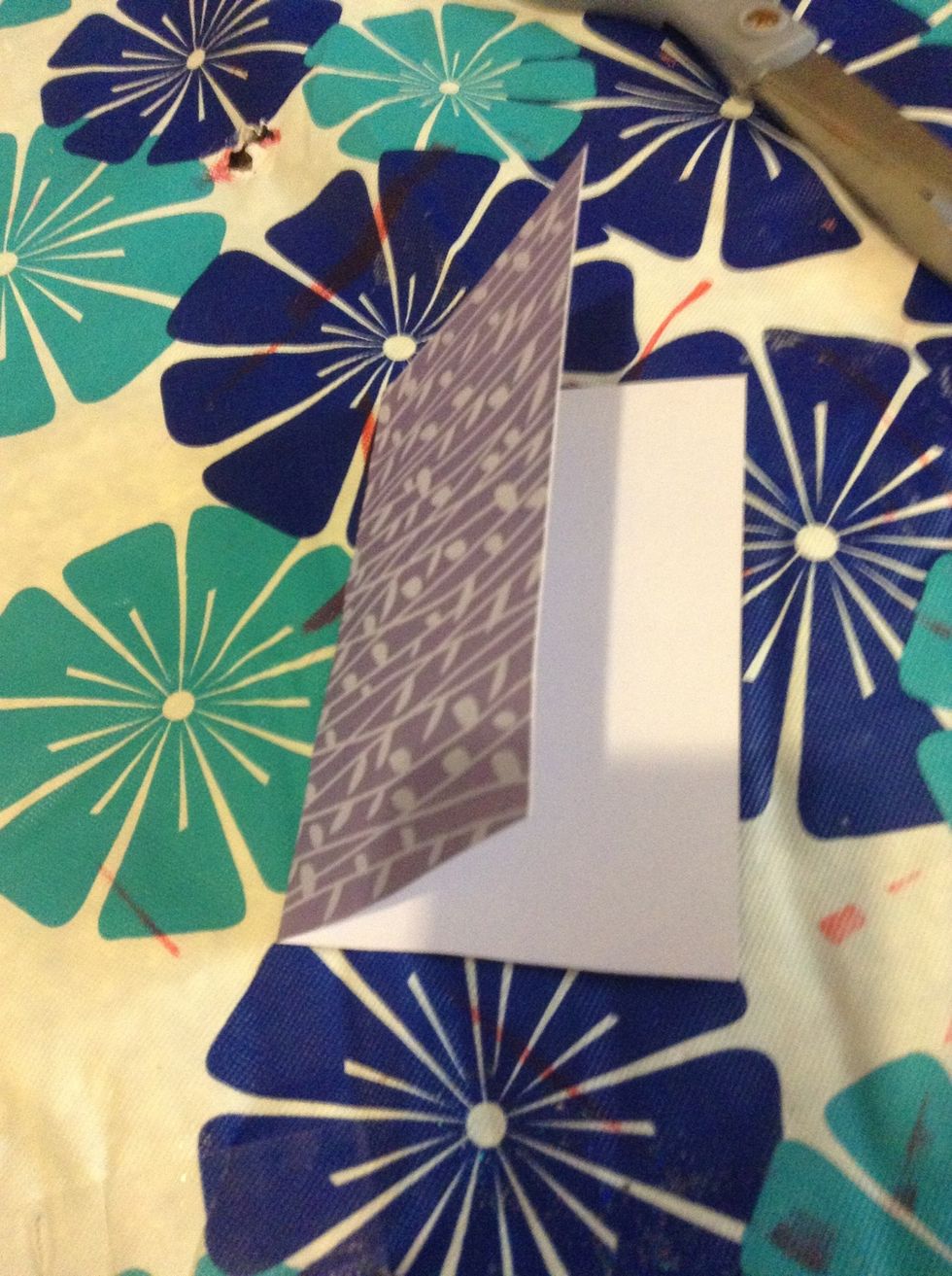 Fold your piece of paper in half