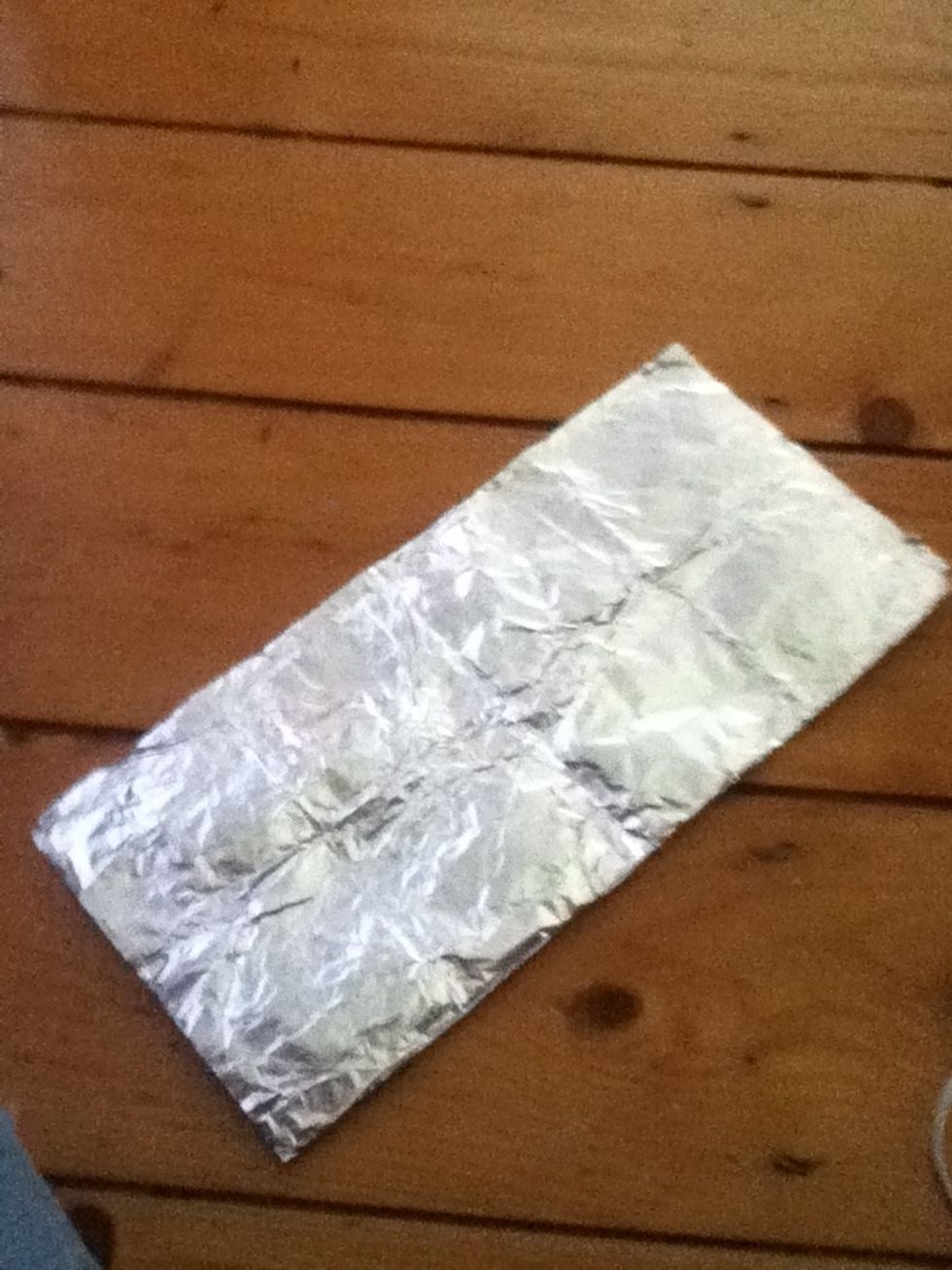 Fold your tin foil in half :)