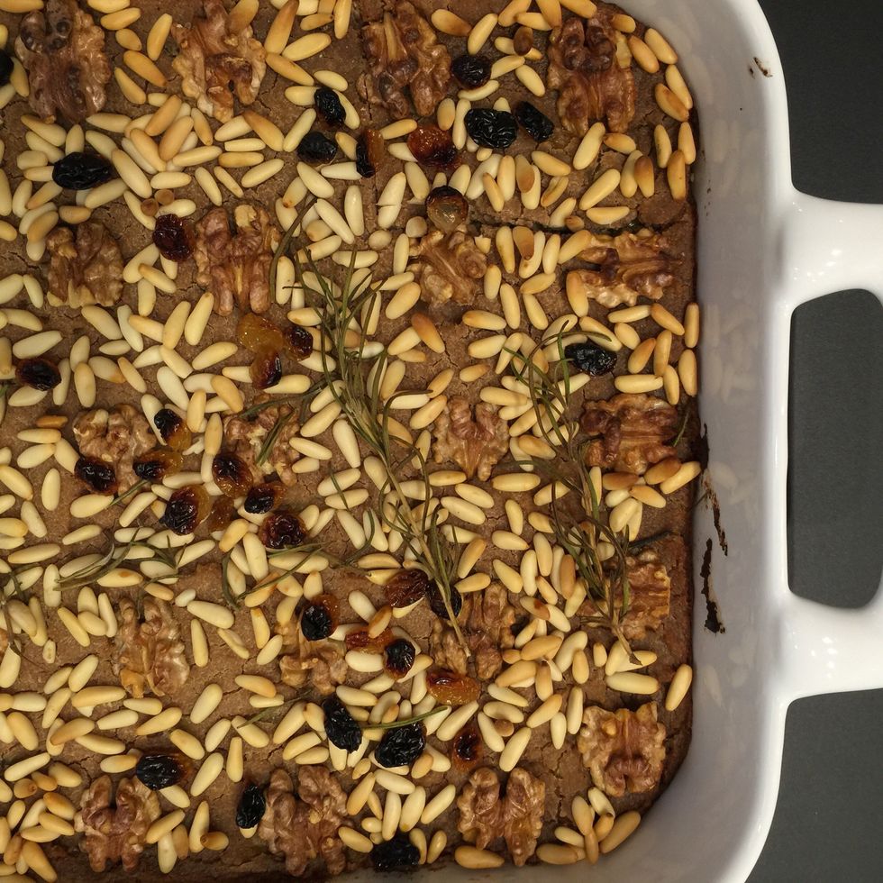 Following exactly the recipe of luana, I found that the raisins will burn when added on top and that it will need 35 mins rather than 30 mins but of course it depends on your oven