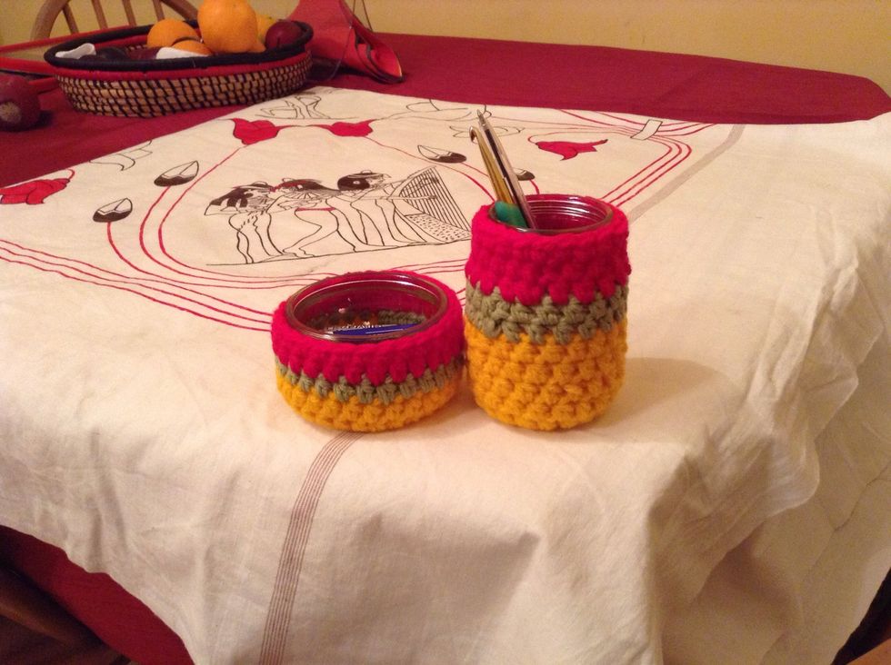 Following this pattern I made a set. I suggest you buy lots of jarred food  from now on. I keep buying the cheesecake that was in the smaller jar just so I can make these. No other reason at all. \ud83d\ude09