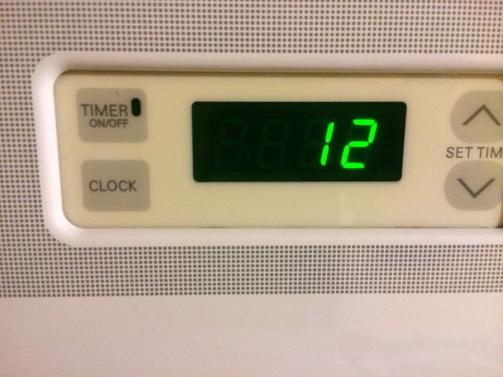 For 12-14 min I used 12 for mines. If you like them crispy cook for about 14min