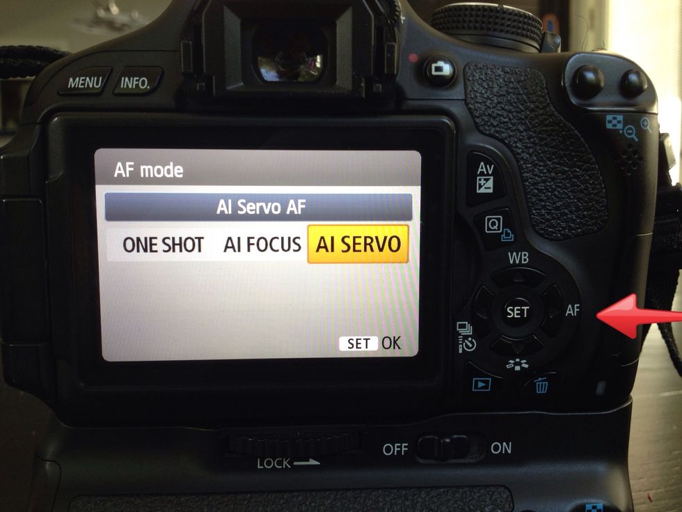 For beginners, the autofocus mode should always be left on Al Servo - but you can change this by clicking the "right arrow"