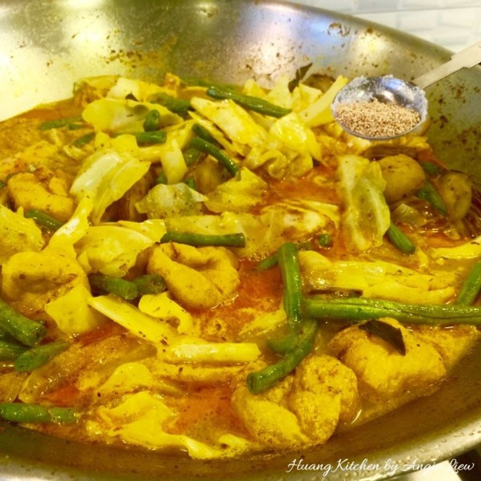 For extra flavour, add in mushroom seasoning or you can add MSG.