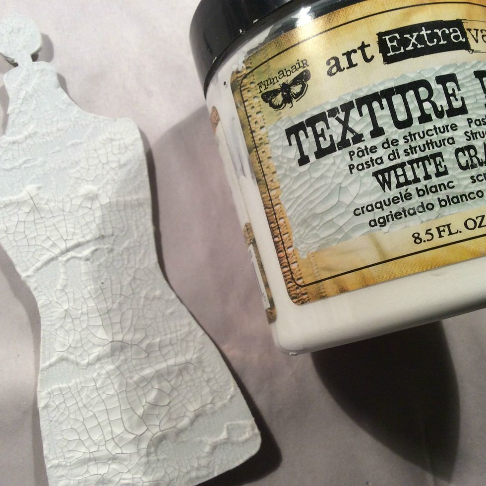 For interesting texture I gave my dressform chipboard a coat of Art Basics Texture Paste White Crackle. Allow to dry completely.
