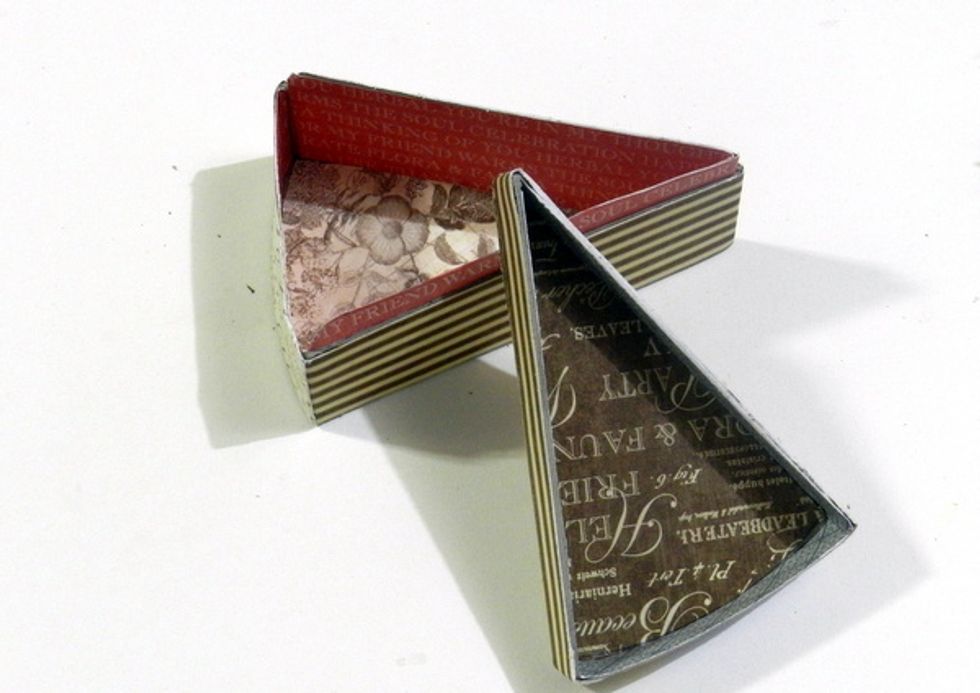 For internal use of paper G45 Botanical Tea Just Because, Fauna and Beards of a Feather