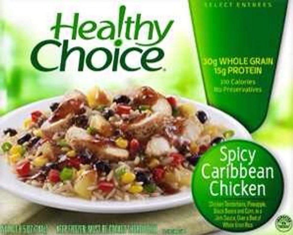 For lunch, eat 1 healthy choice. Beef merlot is my favorite and it's only 200 calories. If this is not enough, add as much steamed broccoli as you need. This is a total of about 300 calories.
