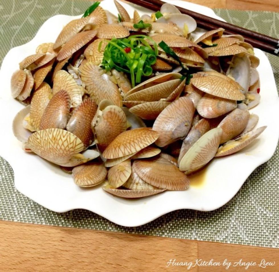 For more, like us on Facebook & get instant updates on our latest recipes at www.Facebook.com/huangskitchen Also watch & subscribe to a video on this at https://www.youtube.com/watch?v=svjHJOIY27k