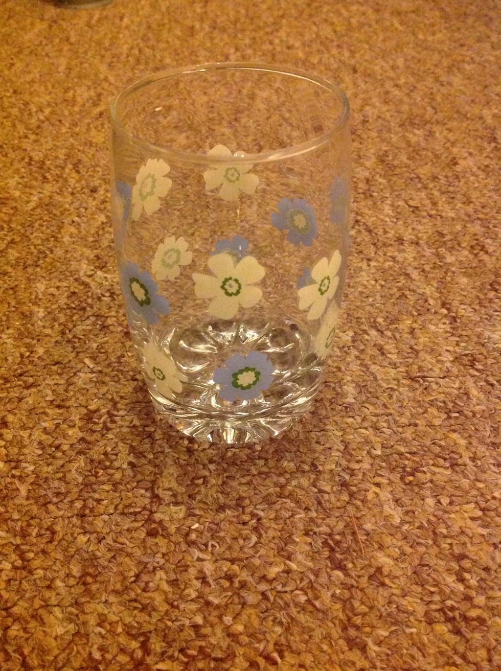 For my container I will be using this lovely tumbler I got from the pound shop. It was very inexpensive...