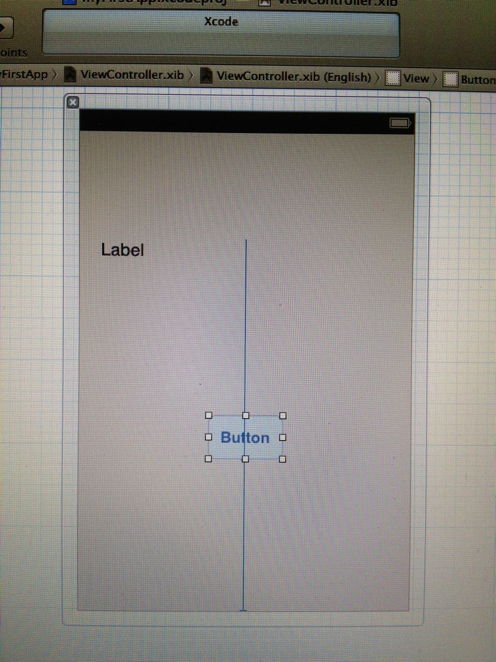 For our App, we use a Label and a Button Object and place them in the Position we like on the Screen.