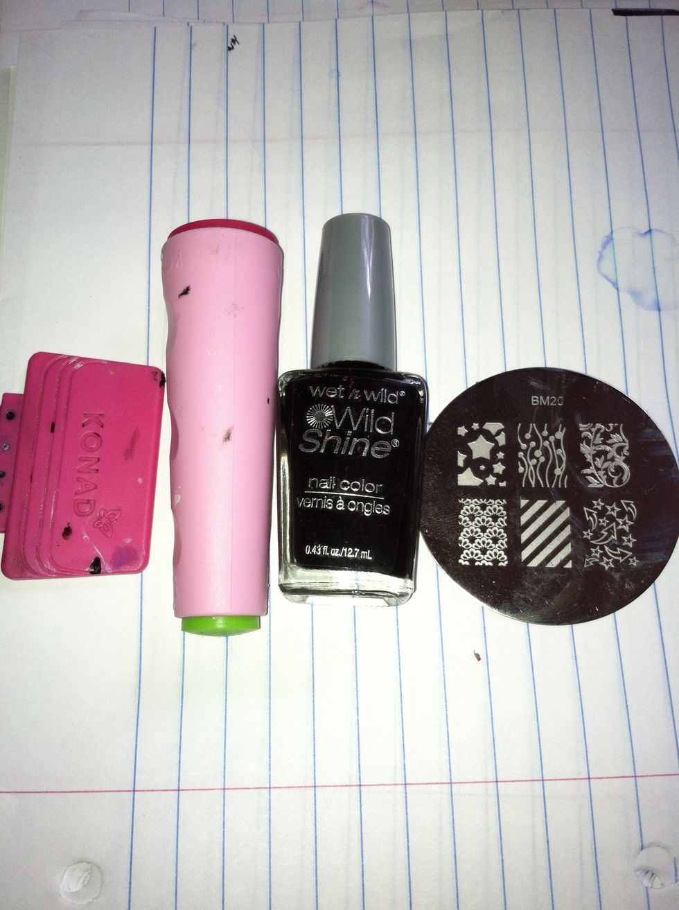 For stamping you will need: a scraper, a stamper, black nailpolish, and a bundle monster #20 plate