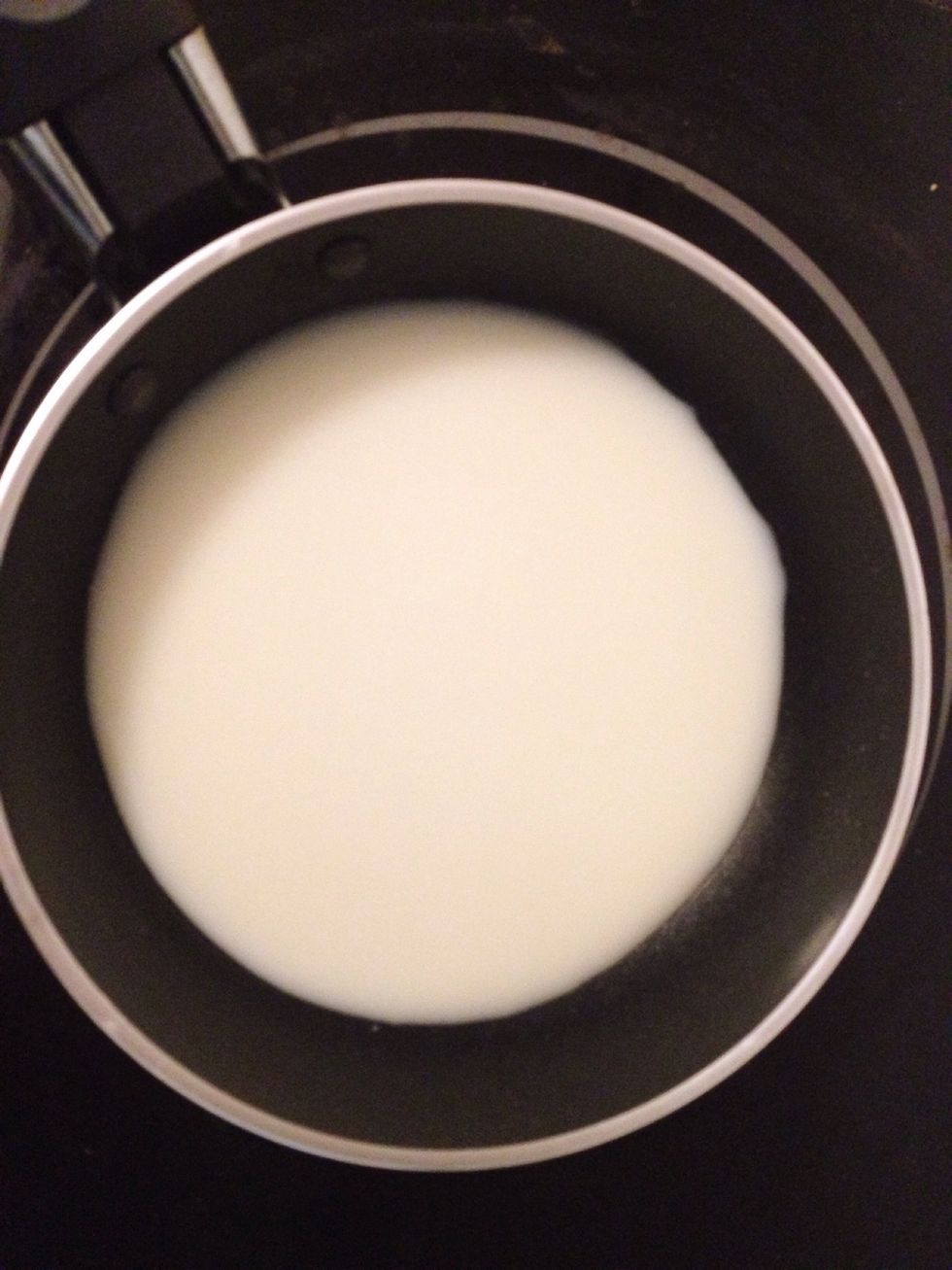 For the chocolate sauce heat doy milk. Always stir!! When it boils take it from the stove.