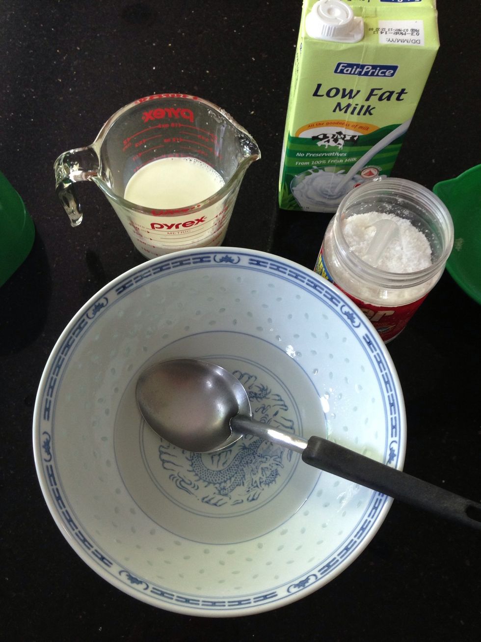 FOR THE FILLING: Add your milk (i used low fat- any kind is fine, but skimmed milk could compromise the taste of your egg custard), salt, sugar and vanilla essence to your hot water.