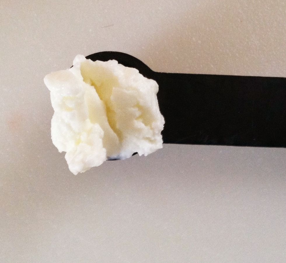 For the filling use yogurt cheese, ricotta, cream cheese or any ingredient that will not drip. Stuff strawberries before dipping.