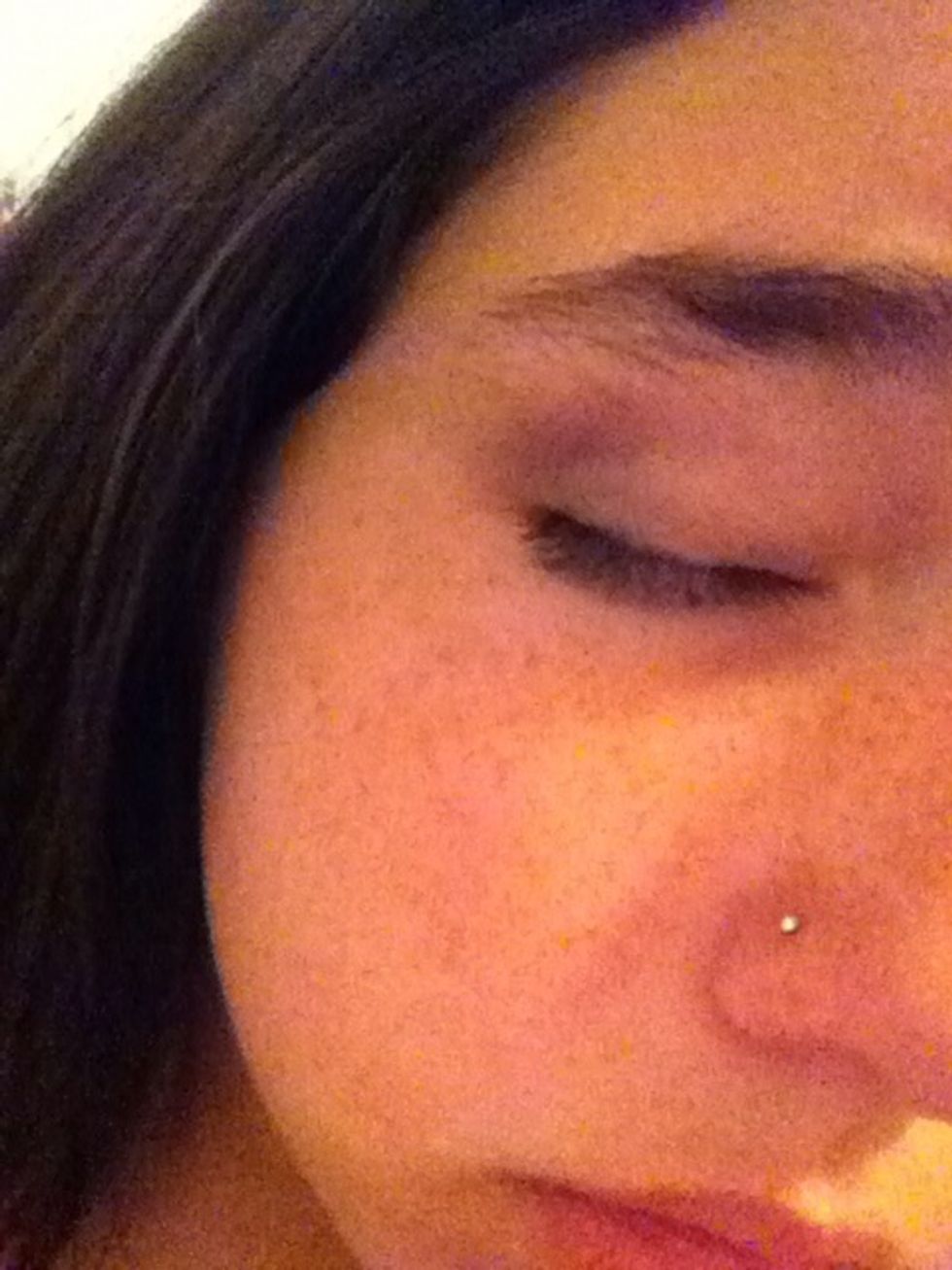 For the first way, just layer half way on the first color you put on and half on your bare eyelid.