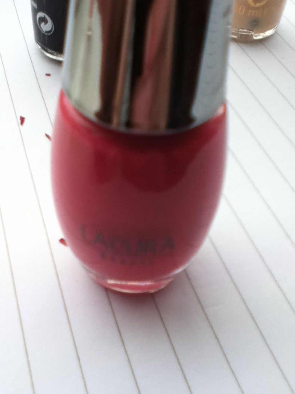 For the fourth design, you need a medium hot pink nail varnish.