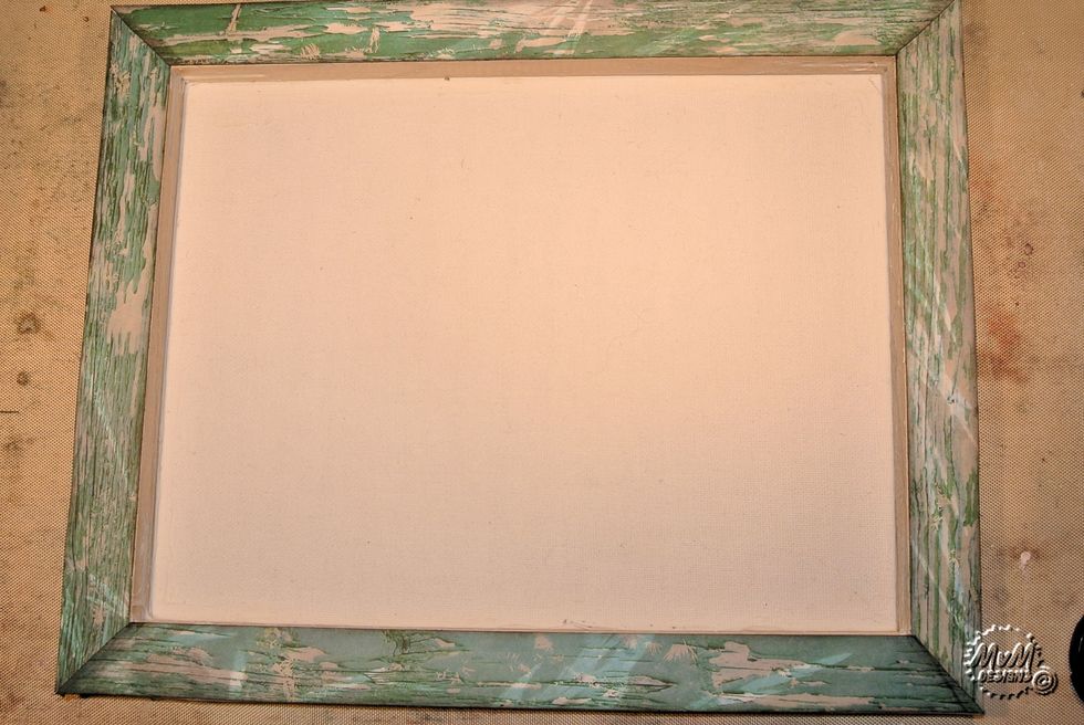 For the frame I used 7 Dots Studio paper from the Verano Azul collection.