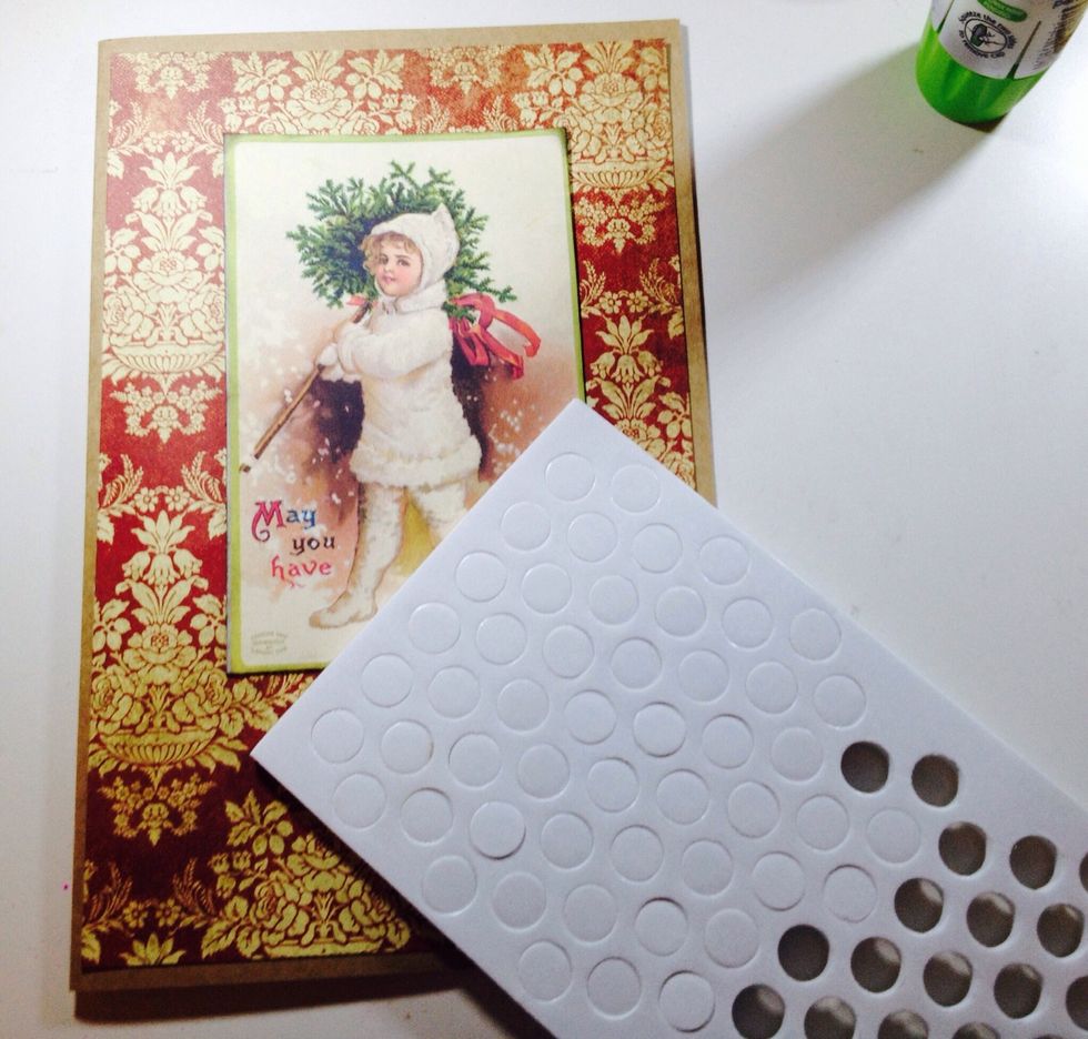 For the image I used, I searched on internet for "free vintage X-mas image". I printed on white cardstock with the right size I want. I used foam tape on the back of the image. This will add dimension