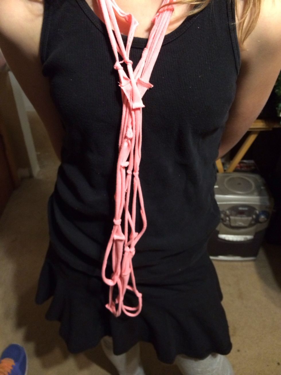 For the knotted chain necklace look.