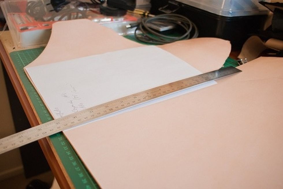 For the main part of the Kindle case (the front and back) you can use 3.6mm thick leather. Anything that\u2019s thicker than 2.5mm will work fine. I use a standard A4 sheet of paper as a template