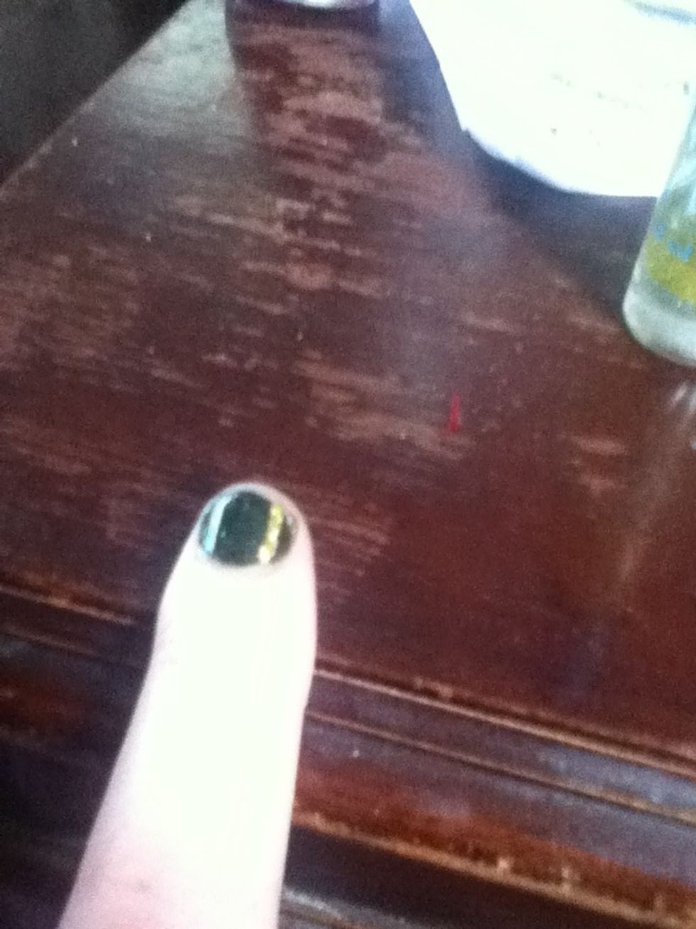 for the rest of the nails (not the red one!) make one thin line down the side of it.