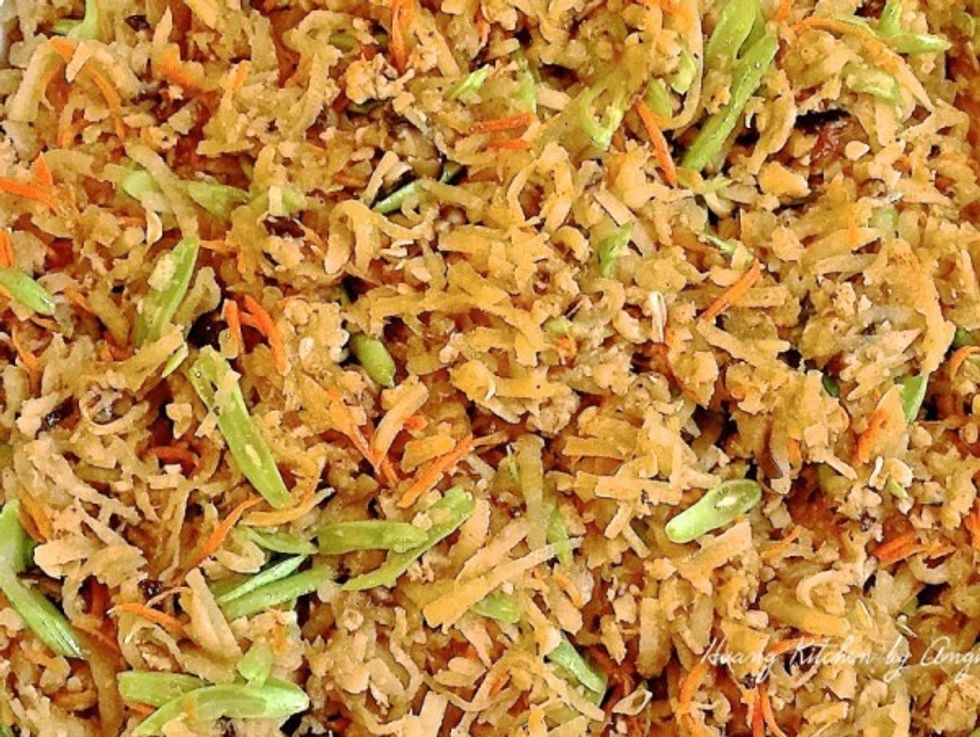For the savory turnip filling, visit this link: http://www.huangkitchen.com/stir-fry-savory-turnip-fillings/