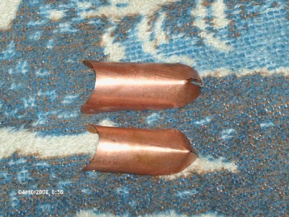 For the shape on the top of the stalls, make sure the tips are rounded (top stall) and not flat and "pointy" (bottom stall)