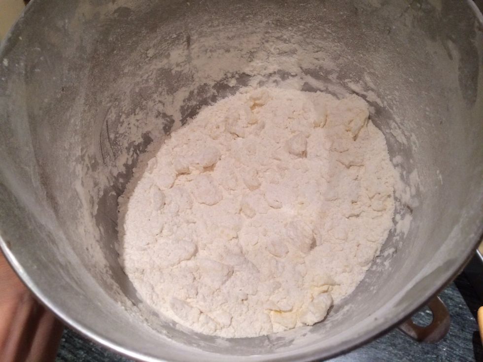 For the streusel topping mix 1 2/3 cups confectioners\u2019 sugar, 1 1/3 cups all purpose flour, 12 tablespoons (1 1/2 sticks) unsalted butter at room temperature in a mixing bowl. You want it clumpy!