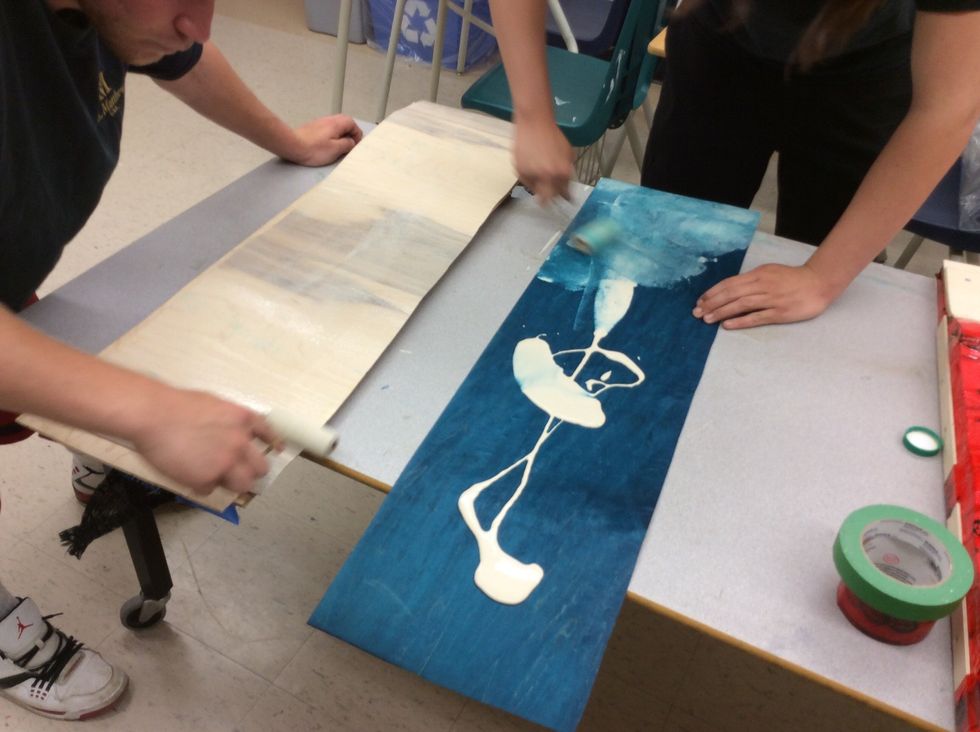 For the top board and bottom board that are colored, make sure to only glue on side of the board.