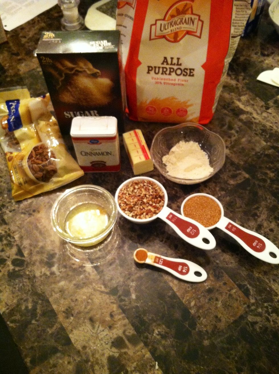 For the toppings: flour, butter, dermerara sugar, chopped pecans and cinnamon.