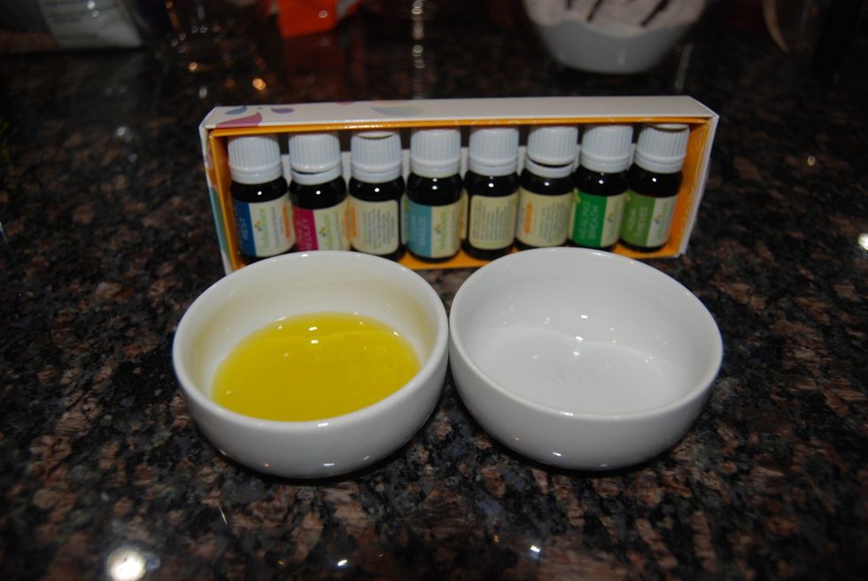 For the wet ingredients you will need olive oil (3 tsp), water (1 tsp), essential oil (2 tsp), and as much food coloring as you want