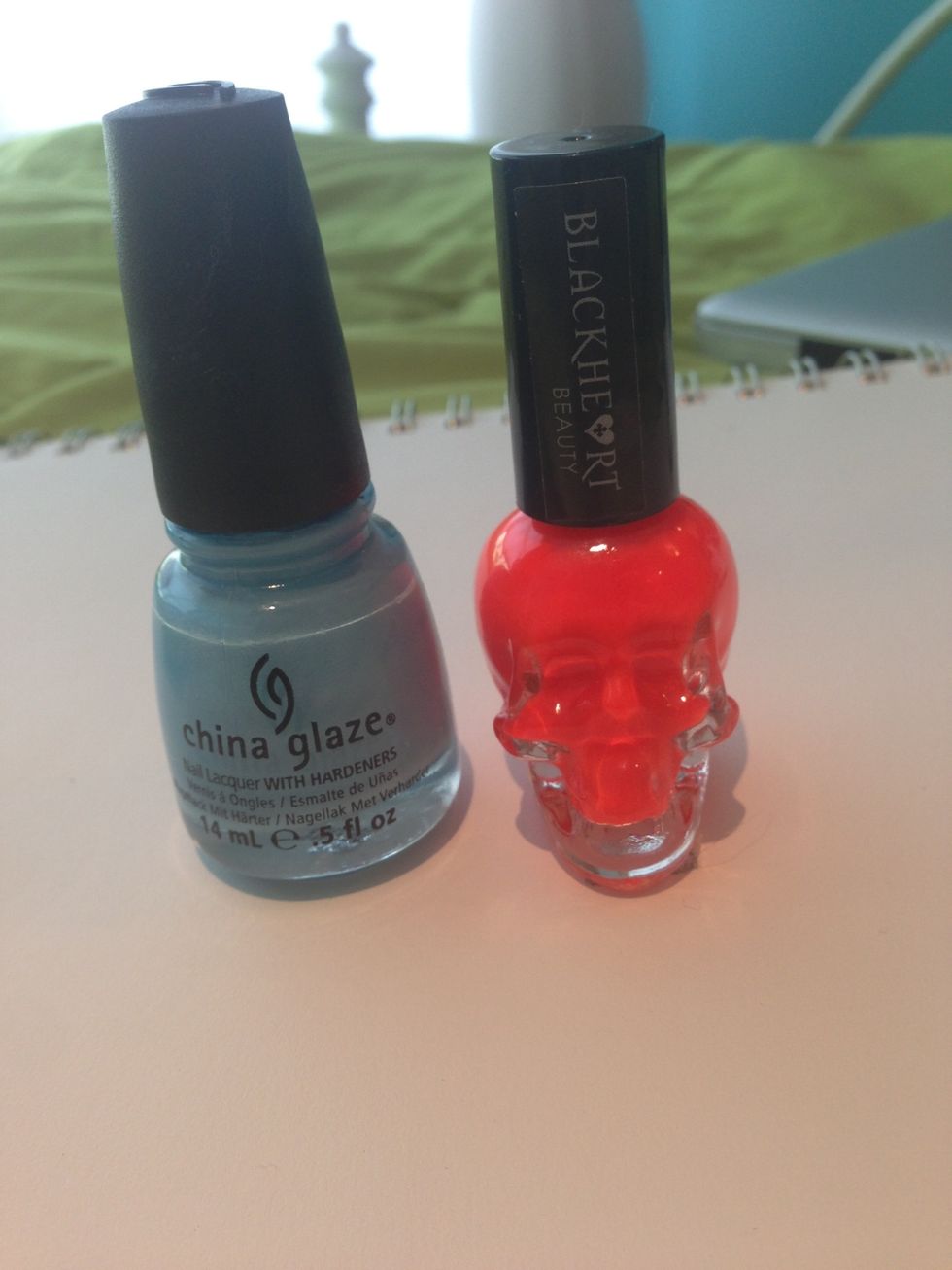 For this nail art you will need two colors of nail polish. I suggest choosing one that can cover your base color in just one coat. I'm using china glaze Bahamian breeze and hard candy acid rain