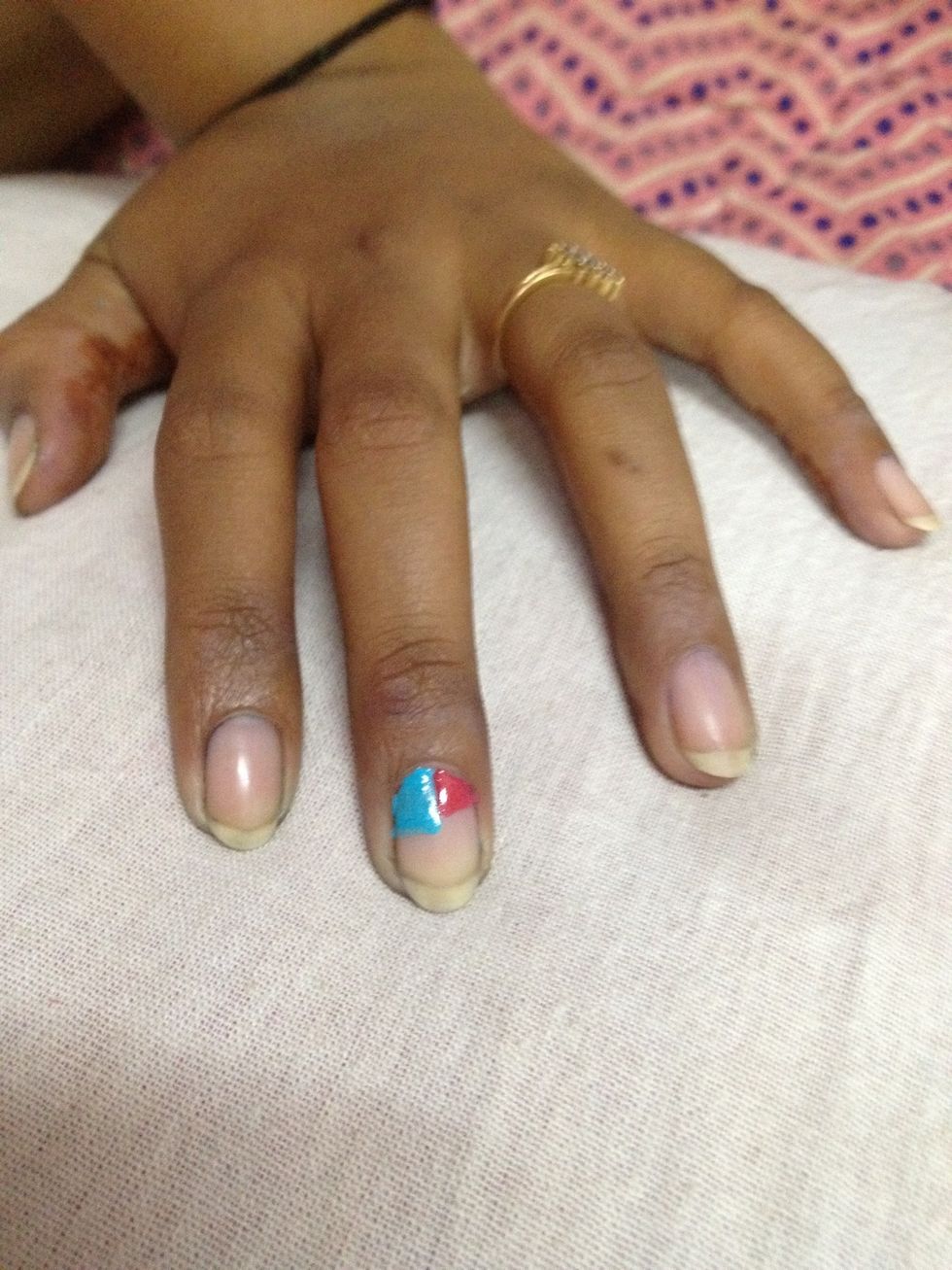 For this one I make the random overlapping squares first and outline later..you ll soon find  out why..