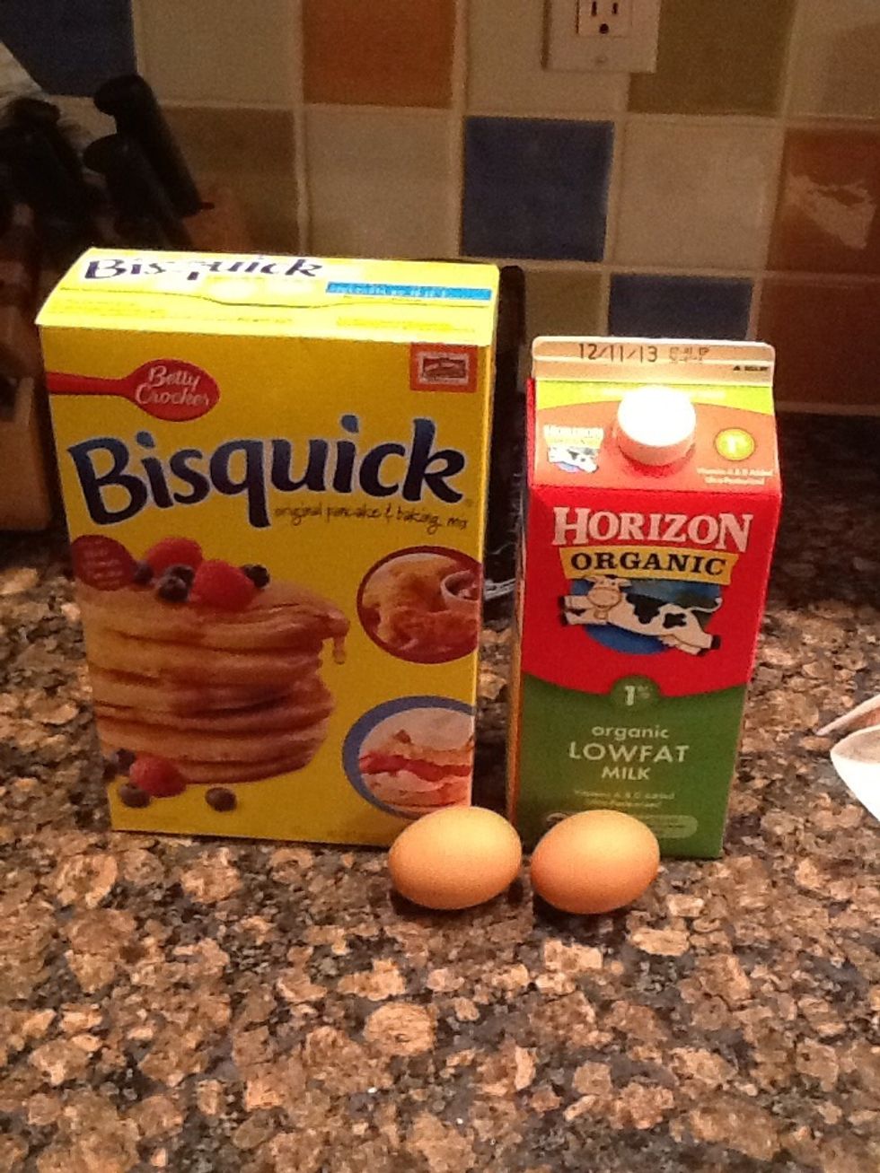 For this process, you will need 2 cups of Bisquick, 1 cup of milk, and 2 eggs