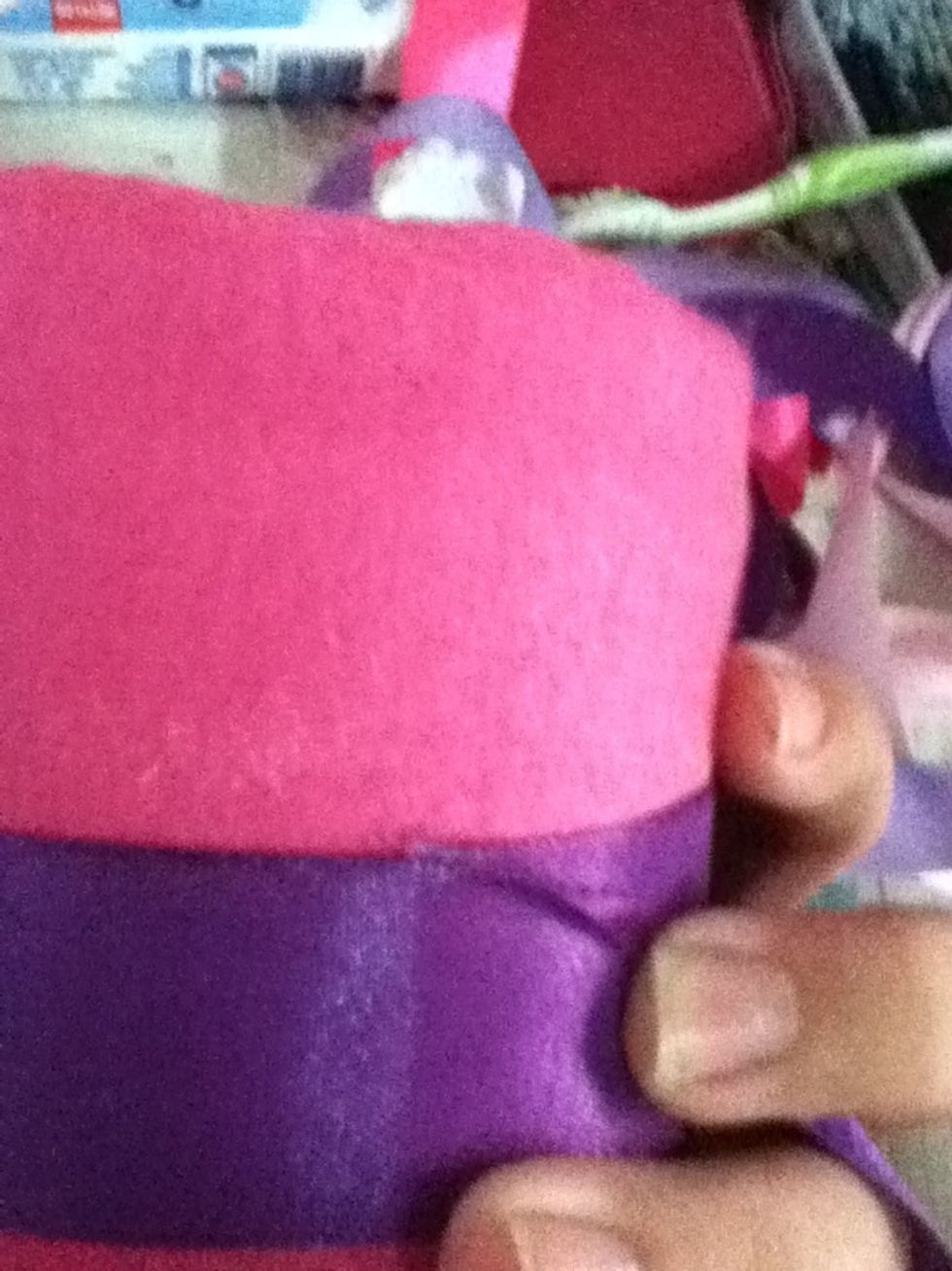 For this way we are doing like what we did to the fabric my English is not good and I want any one to tell me what named this way line