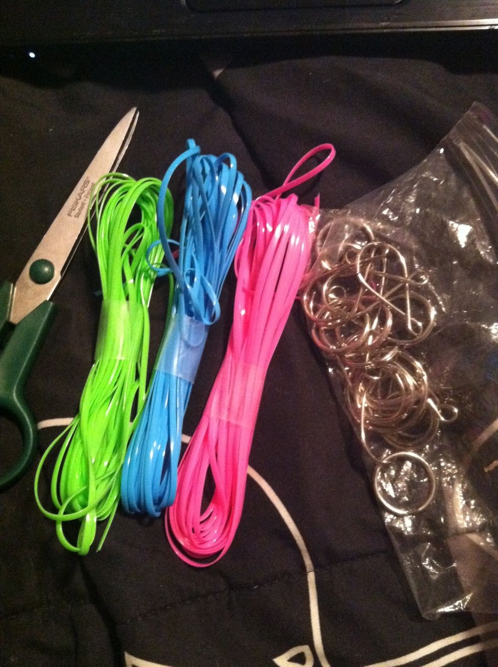 For this you will need craft lace, findings, and scissors.