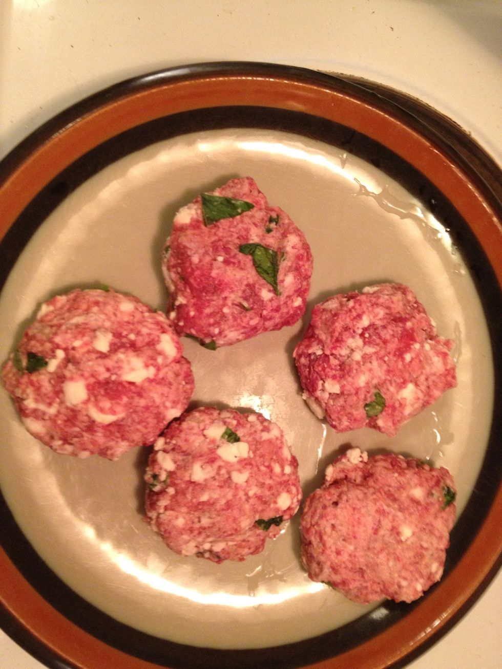 Form the meat into patties of preferred sizes.