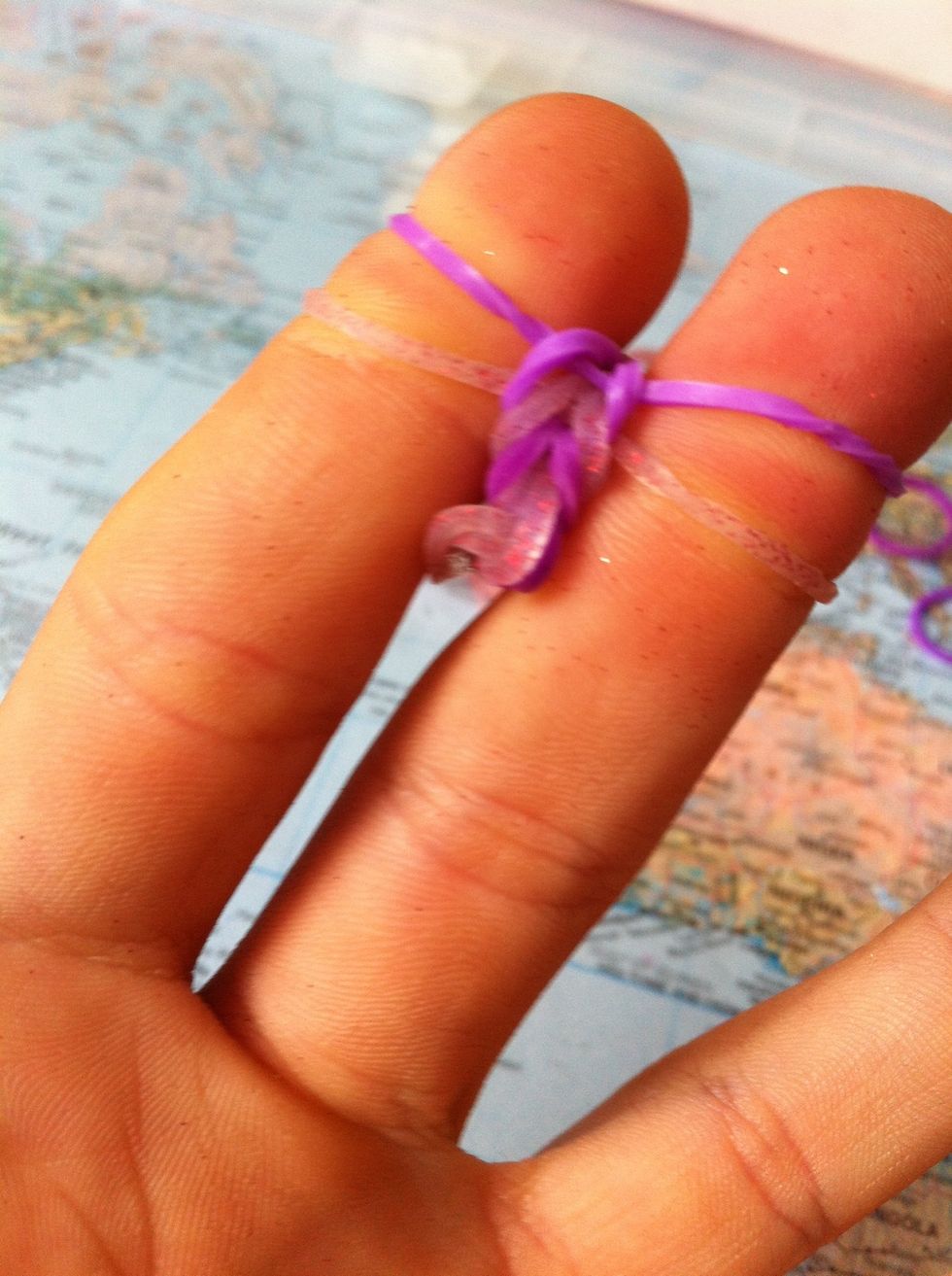 Forts\u00e4tt p\u00e5 armbandet