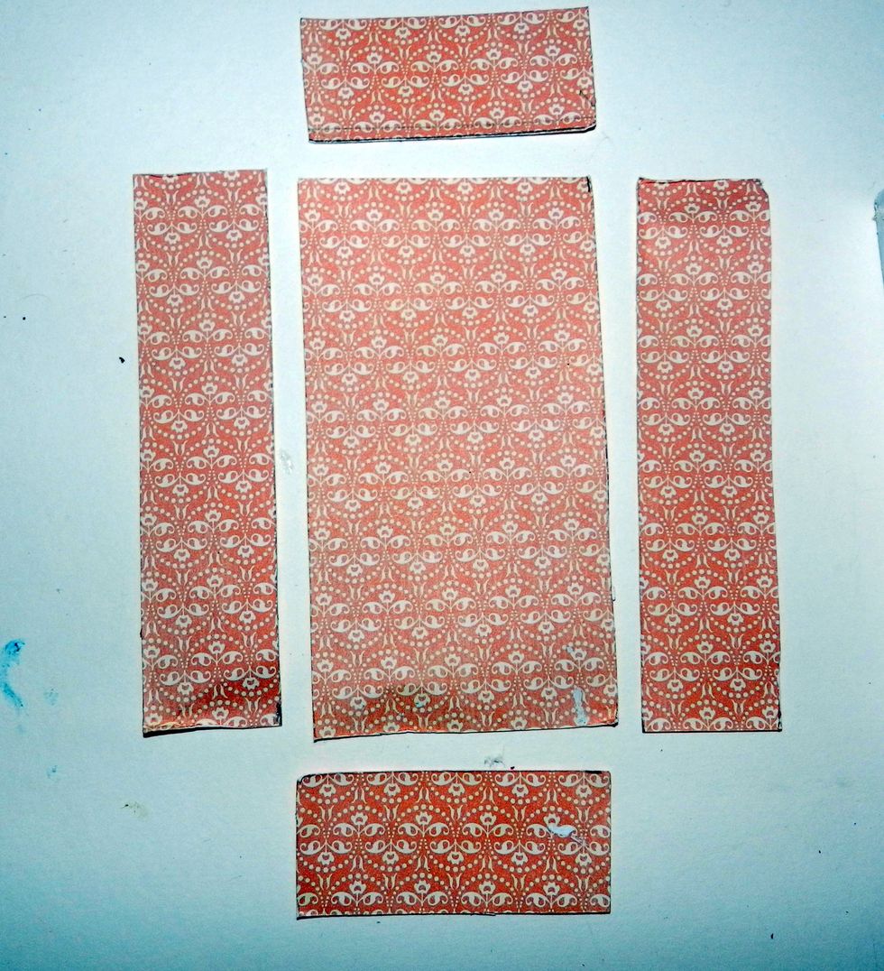 from Sweet Sentiments 8x8 pad, remove Heart Song paper and cut it in the internal dimensions of the box