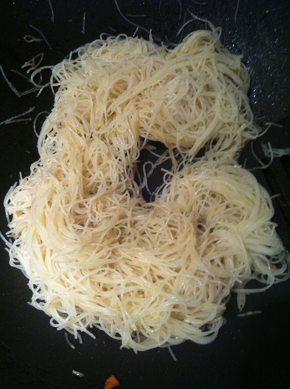 Fry noodles quickly