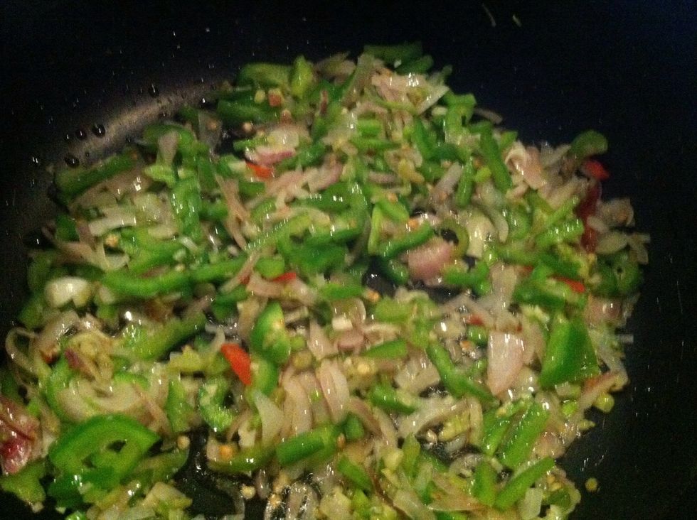 fry onion and capsicum