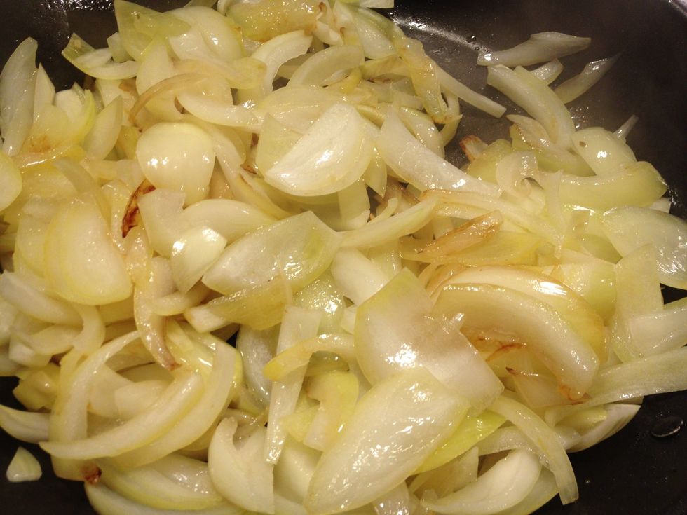 Fry onions and add redwine saucebase together.