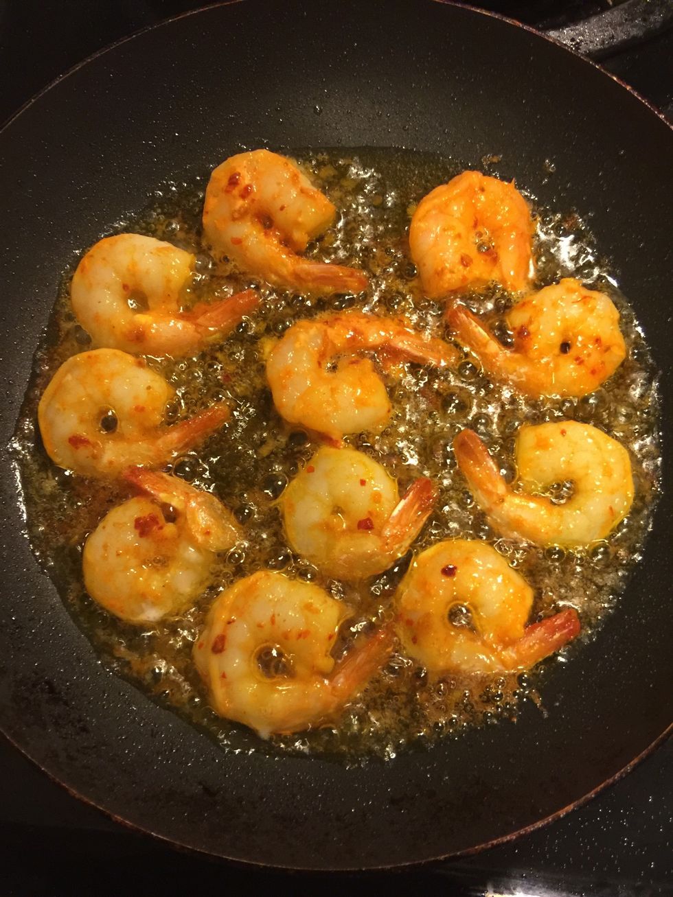 Fry shrimps on one side.